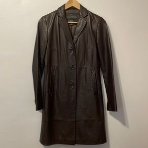 Banana Republic 100% soft leather overcoat. Good condition. Size XS
